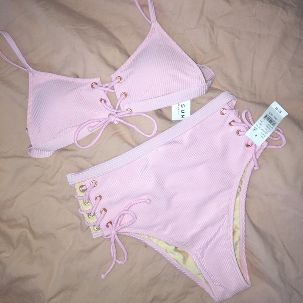 Super cute pacsun bikini!